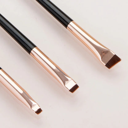 Blade Eyeliner Brush